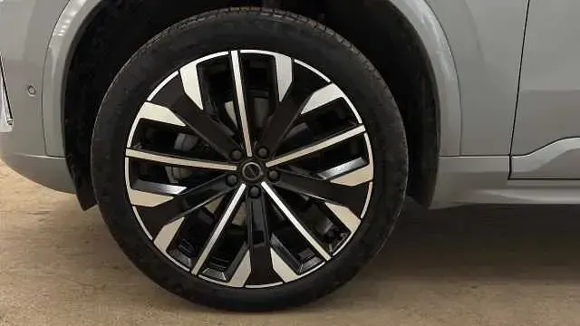 Used Volvo XC90 Ultra 455 HP (334 kW) 2025 Grey SUV
