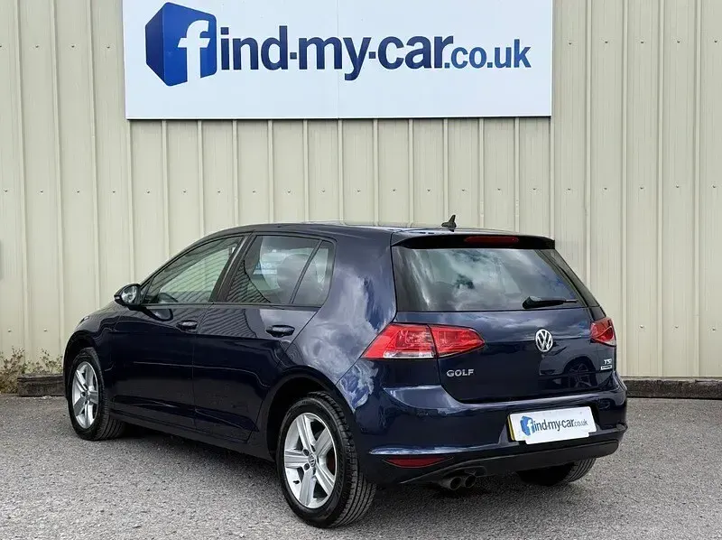 Used VW Golf VII Edition 125 HP (91 kW) 2016 Blue Hatchback