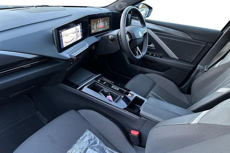 Used Vauxhall Astra S 130 HP (95 kW) 2025 Grey Estate