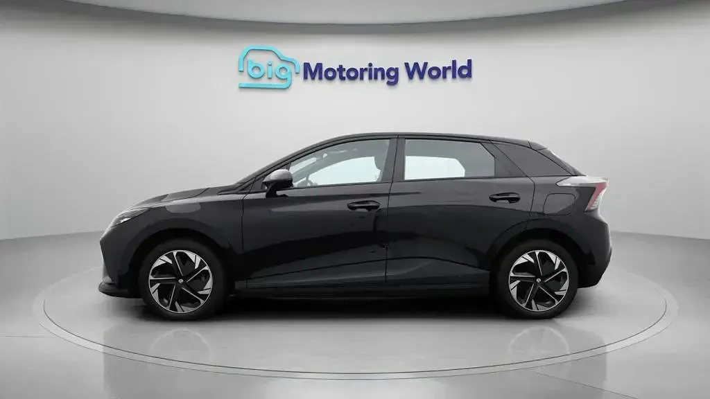 Used MG MG4 EV SE 319 kW (435 HP) 2023 Hatchback