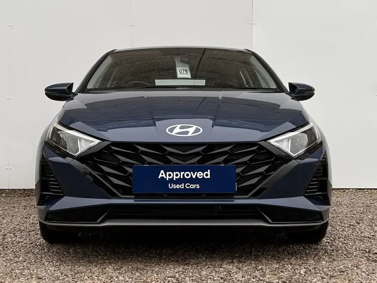 Używany Hyundai i20 Advanced 100 KM (73 kW) 2025 Niebieski Hatchback
