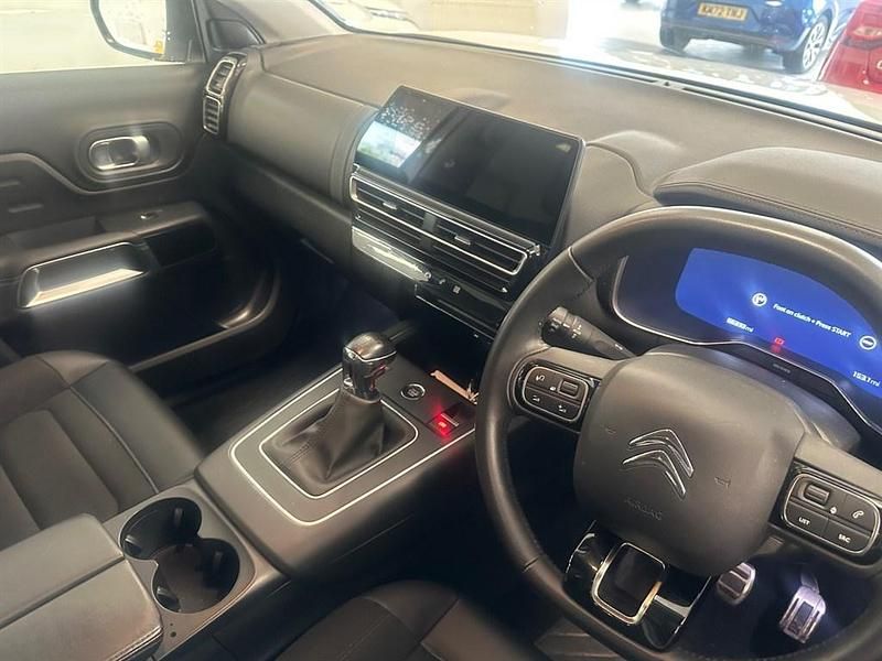 Used Citroën C5 PureTech 2023 White Hatchback