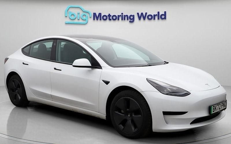Used Tesla Model 3 RWD 222 kW (302 HP) 2022 White Sedan