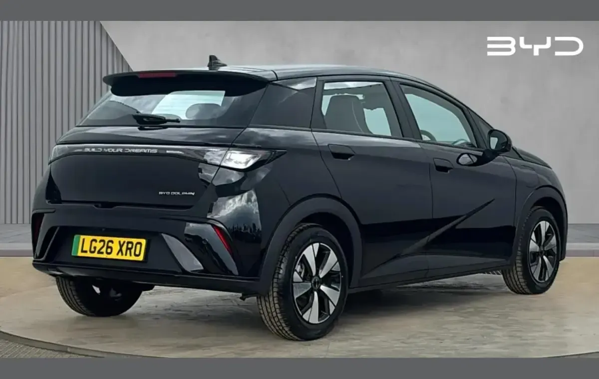 New BYD Dolphin Active 69 kW (95 HP) 2026 Black Hatchback