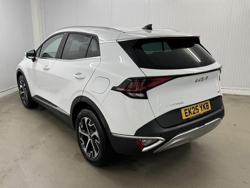 Used Kia Sportage 207 HP (152 kW) 2025 White SUV