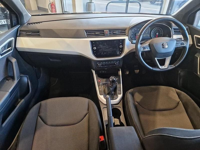 Używany Seat Arona XCELLENCE 115 KM (84 kW) 2019 Szary SUV