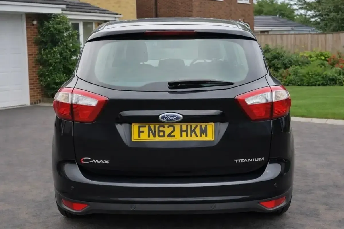 Usado Ford C-MAX Titanium 115 HP (84 kW) 2012 Preto Monovolume