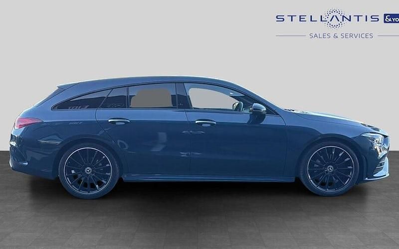 Used Mercedes CLA220 Shooting Brake AMG Line Premium Plus 190 HP (139 kW) 2022 Estate