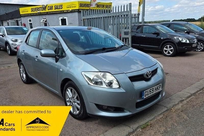 Used 2009 Toyota Auris | £2,995 (Good price) - Image 1/1