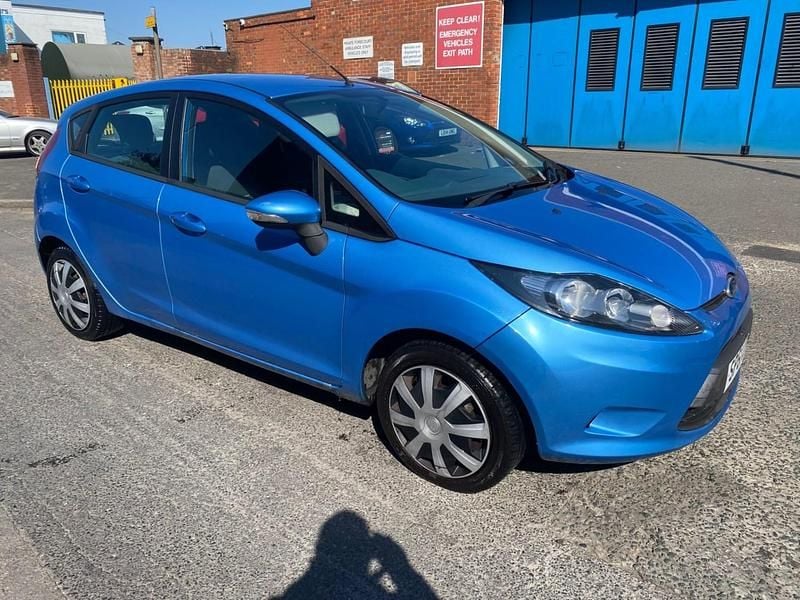 Used Ford Fiesta 82 HP (60 kW) 2011 Blue Hatchback