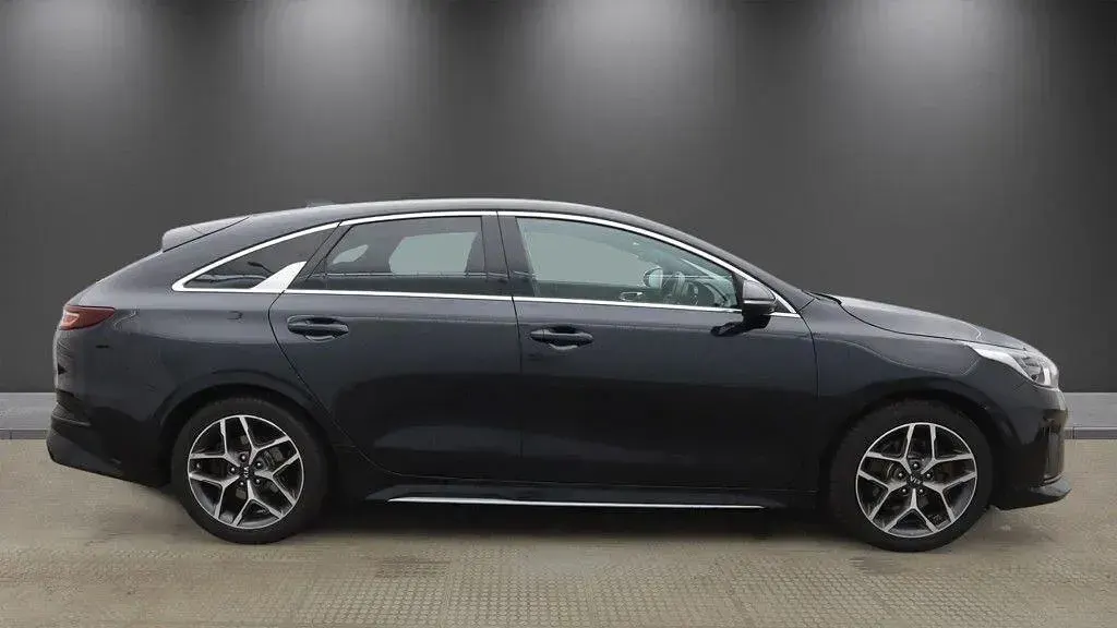 Used Kia ProCeed GT-Line 134 HP (98 kW) 2019 Estate