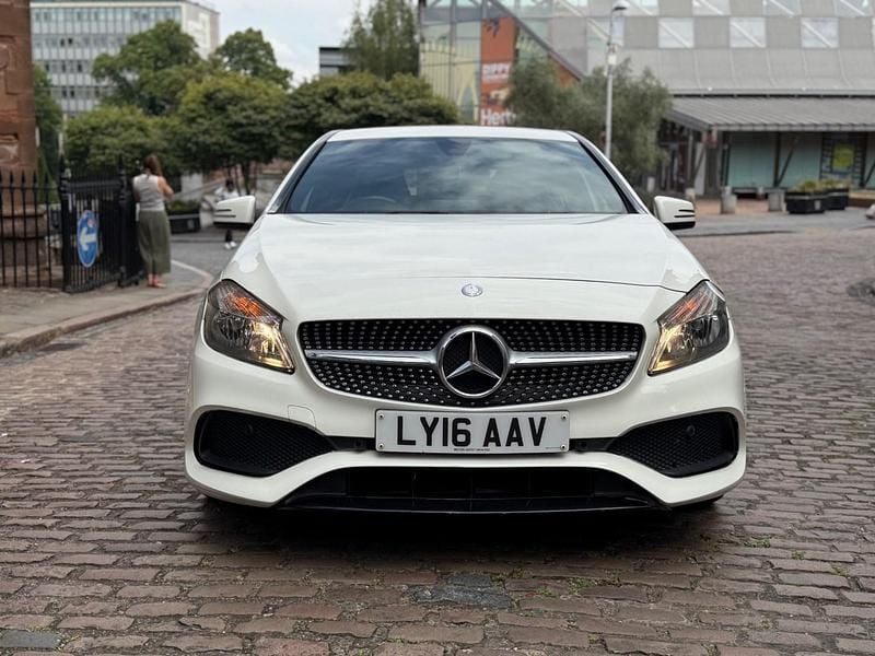 Used Mercedes A180 Executive 2016 White Hatchback
