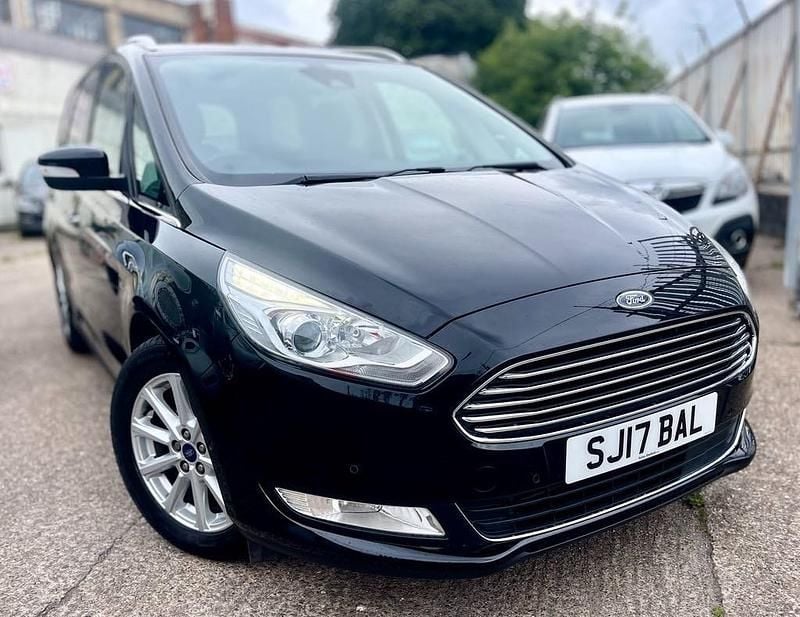 Black Used 2017 Ford Galaxy Titanium X MPV | £10,995 (Fair price) - Image 1/4