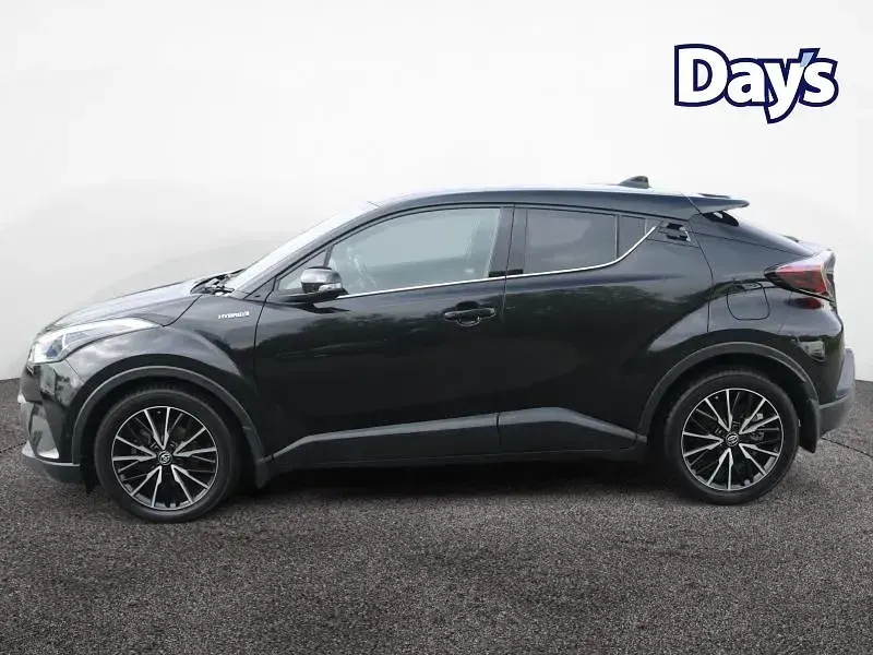 Used Toyota C-HR 122 HP (89 kW) 2019 Black SUV