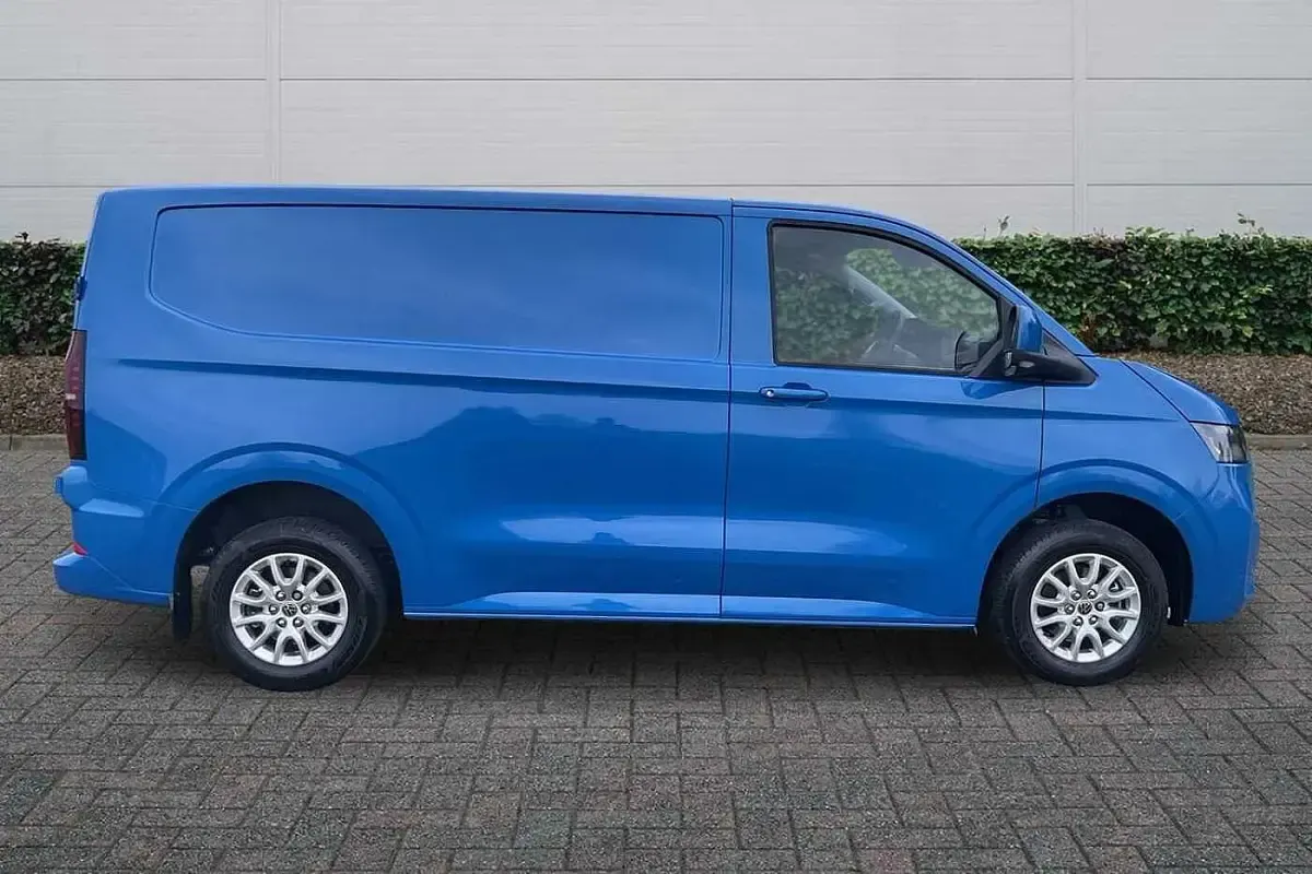 Used VW T7 Pro 2025 Blue Van