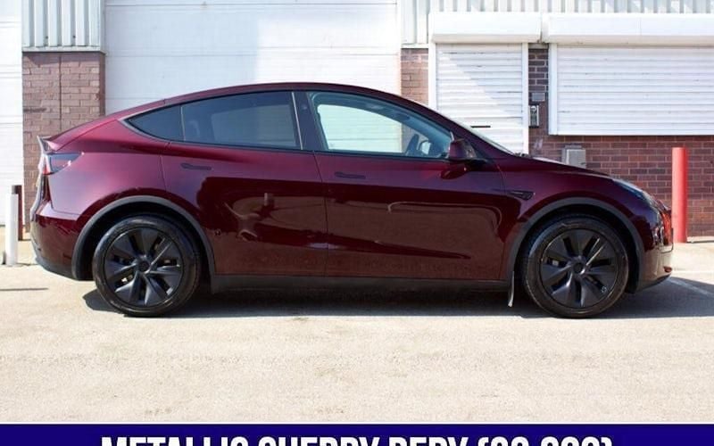 Used Tesla Model Y Long Range RWD 255 kW (347 HP) 2024 SUV