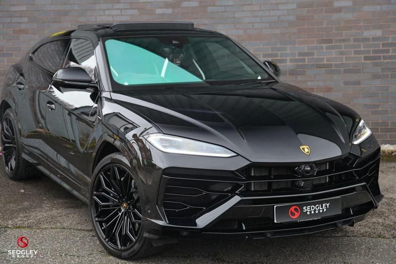 Used Lamborghini Urus 800 HP (588 kW) 2025 Black SUV