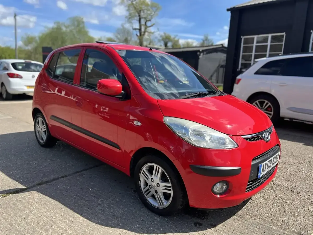 Usado Hyundai i10 Style 2009 Vermelho Citadino