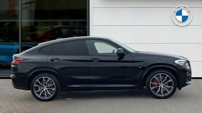 Used BMW X4 M Sport 187 HP (137 kW) 2021 Black SUV