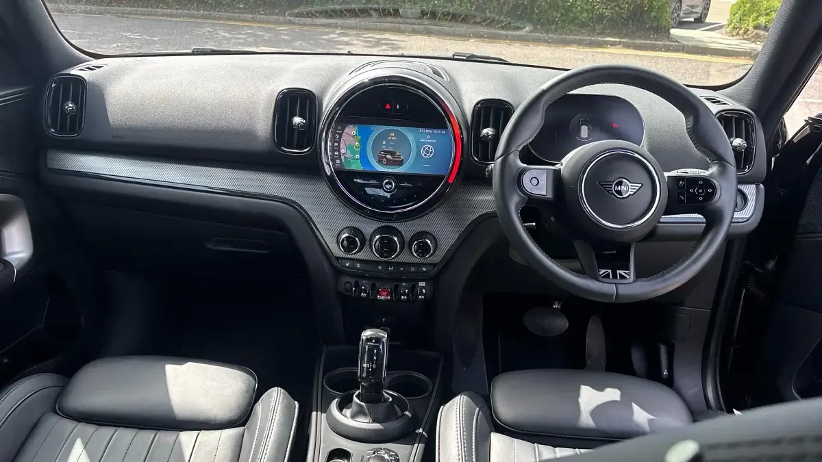Used Mini Cooper Countryman Exclusive 136 HP (100 kW) 2023 Enigmatic black SUV