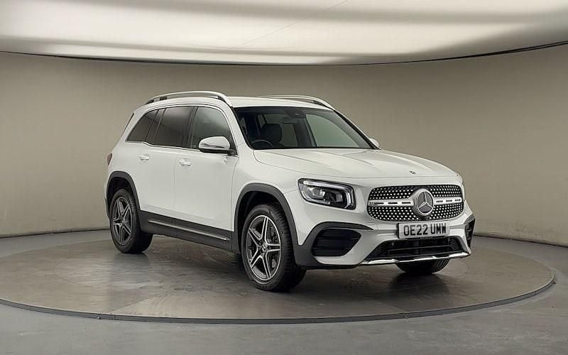 Digital white Used 2022 Mercedes GLB200 AMG line SUV | £24,150 (Fair price) - Image 1/4