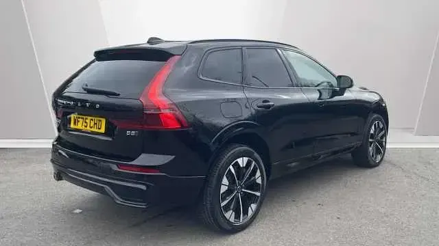 Usado Volvo XC60 Ultra 247 HP (181 kW) 2026 SUV