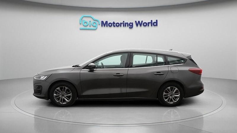 Used Ford Focus Titanium 155 HP (114 kW) 2024 Grey Estate