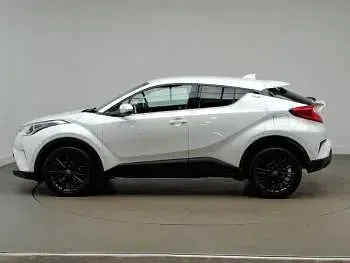 Second-hand Toyota C-HR 115 CP (84 kW) 2017 Alb SUV