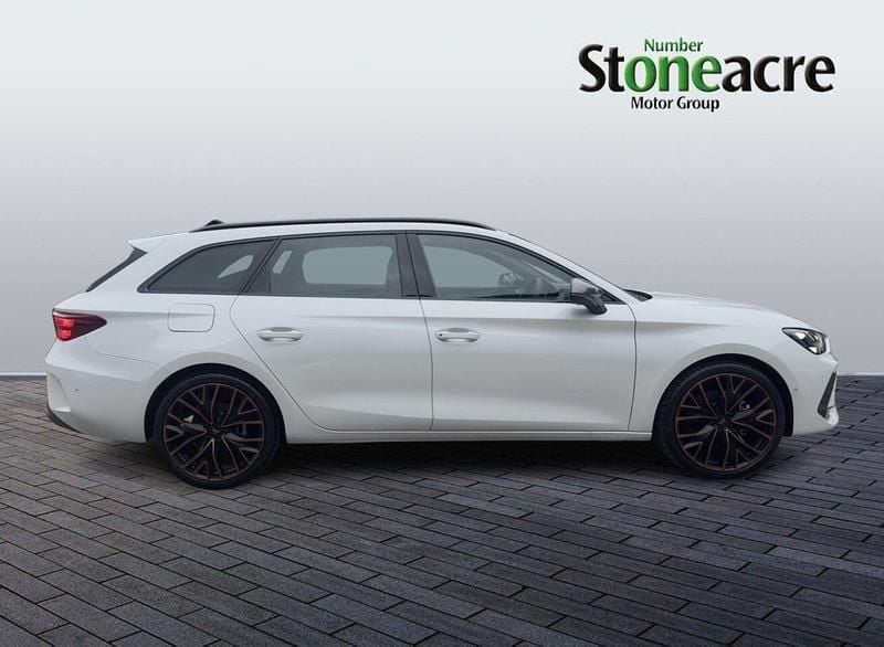 New Cupra Leon 2025 White Estate