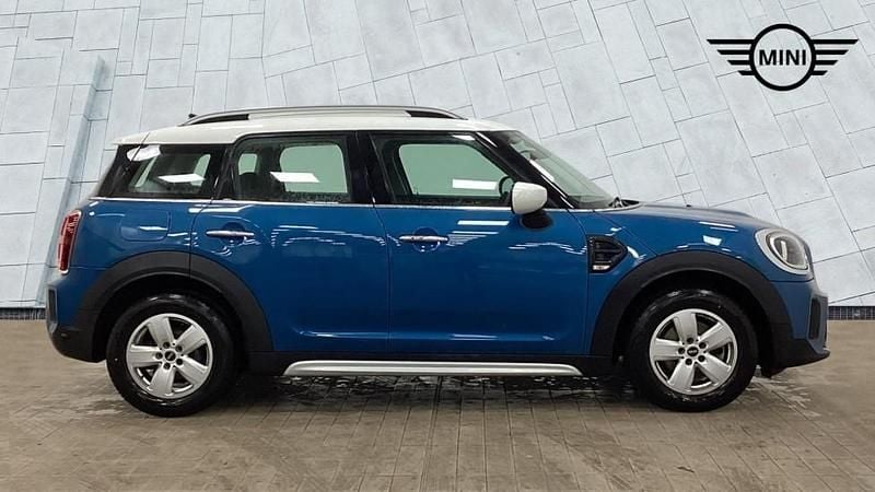 Used Mini Cooper Countryman Classic 134 HP (98 kW) 2022 Blue SUV