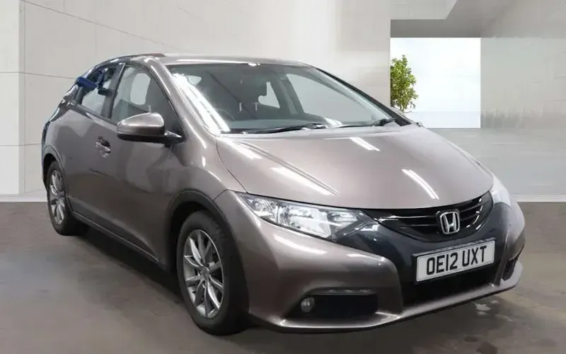Used Honda Civic ES 141 HP (103 kW) 2013 Hatchback