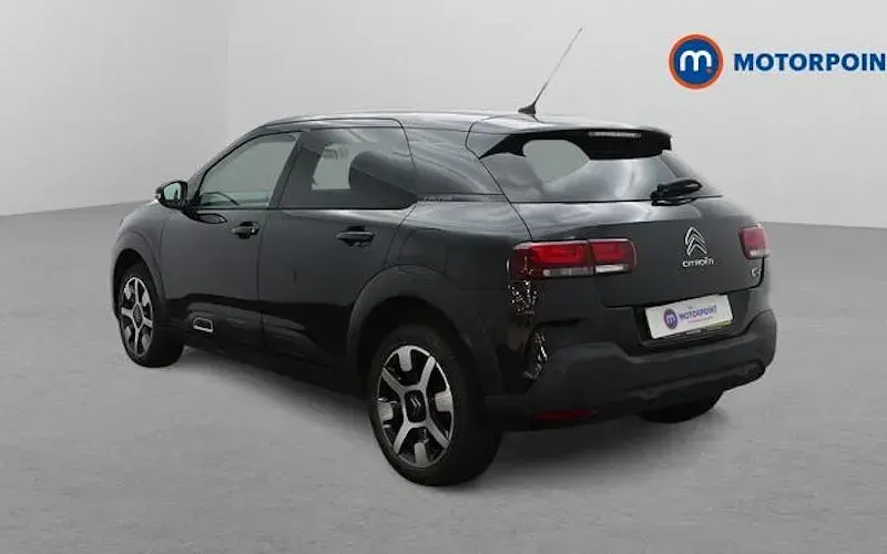 Usado Citroën C4 Cactus Flair 110 HP (80 kW) 2020 Citadino