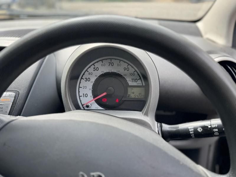 Black Used 2011 Peugeot 107 Hatchback | £2,375 (Fair price) - Image 1/4