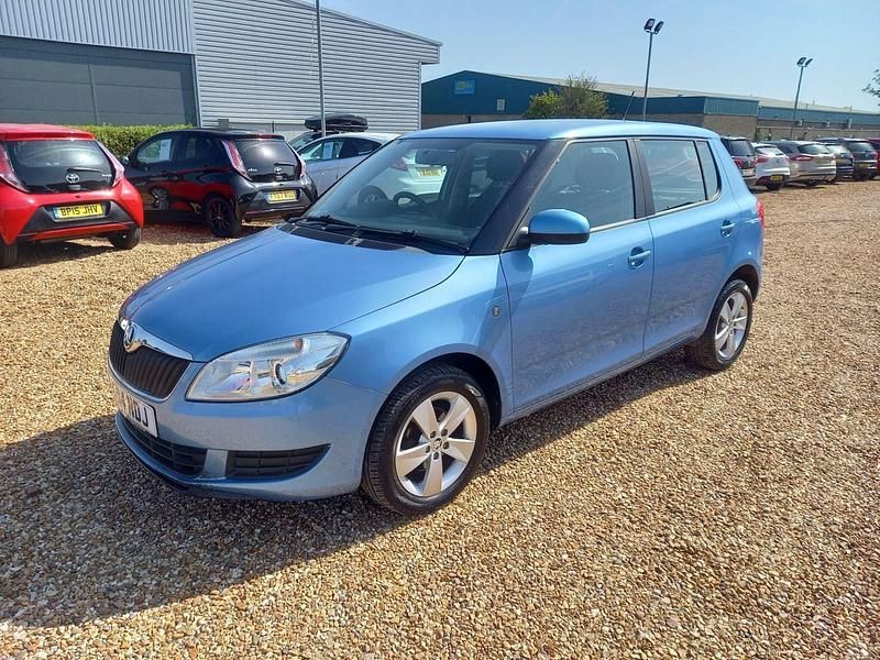 Gebraucht Skoda Fabia SE 2014 Blau Kleinwagen