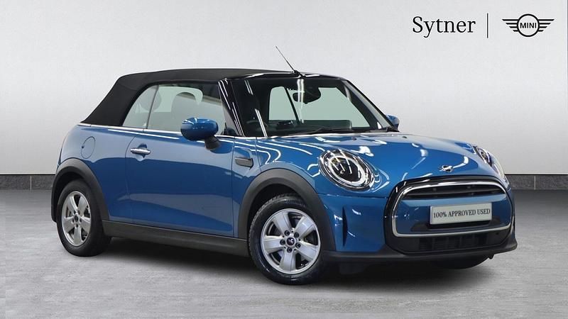 Usado Mini Cooper Classic 134 HP (98 kW) 2023 Azul Citadino