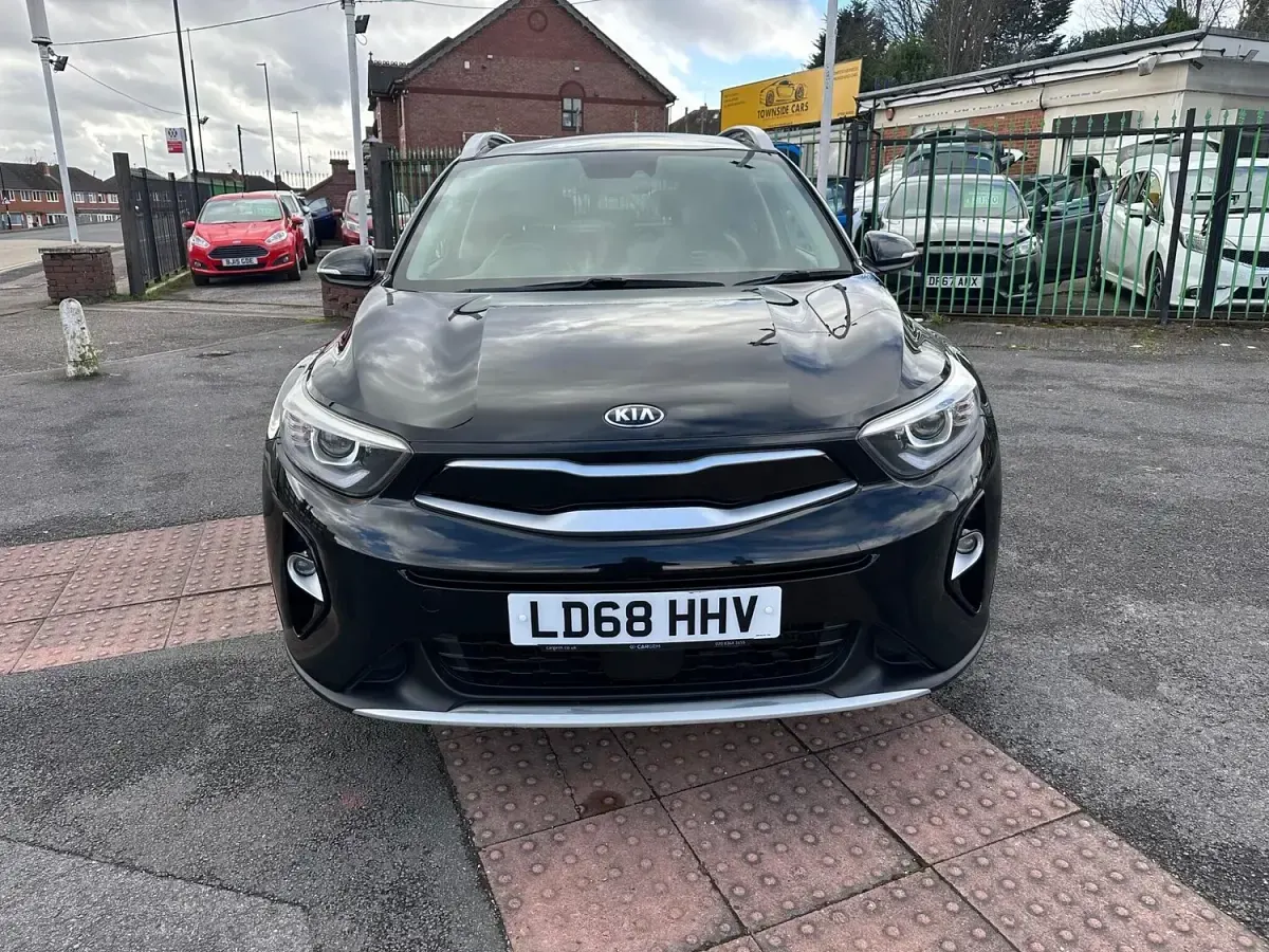 Used Kia Stonic 114 HP (83 kW) 2018 Black SUV