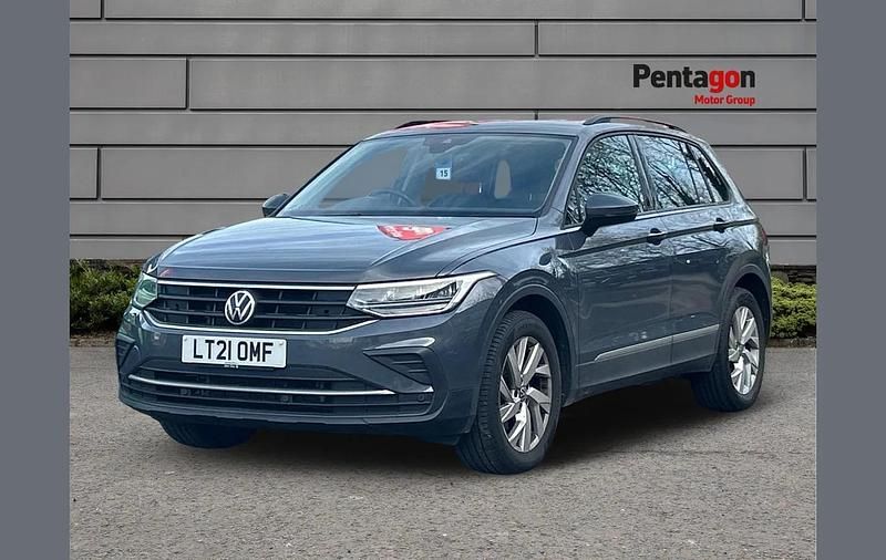 Used VW Tiguan Life 150 HP (110 kW) 2021 Grey SUV