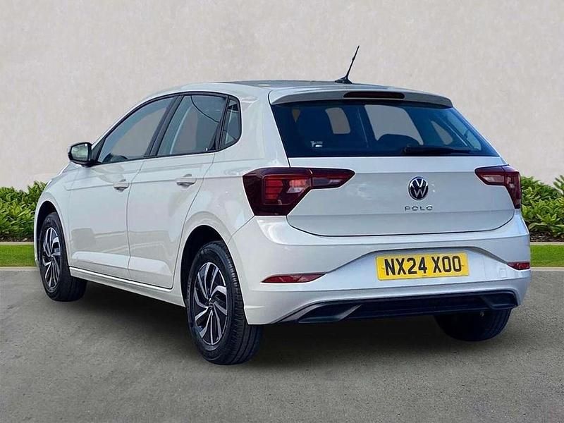 Used VW Polo Life 80 HP (58 kW) 2024 Grey Hatchback