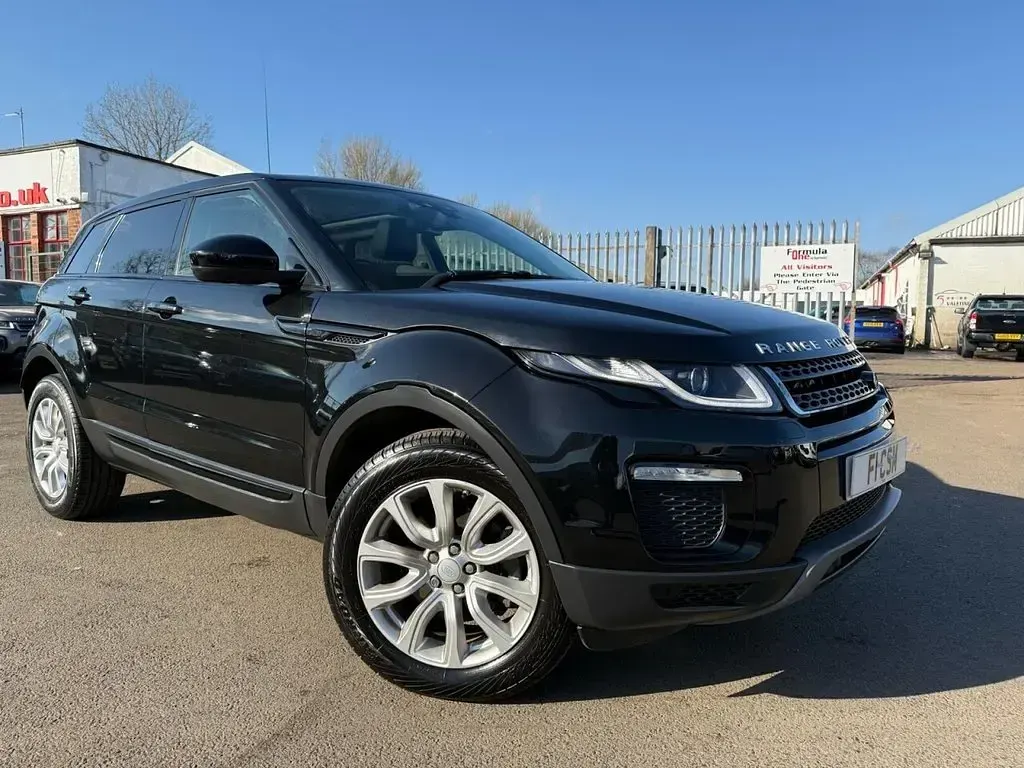Used Land Rover Range Rover evoque SE 180 HP (132 kW) 2017 Black SUV