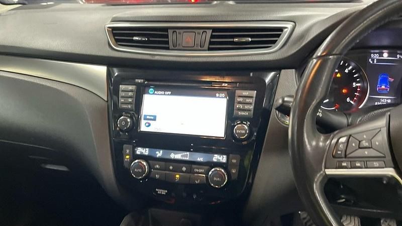 Used Nissan Qashqai Tekna 2018 Ink blue pearl SUV