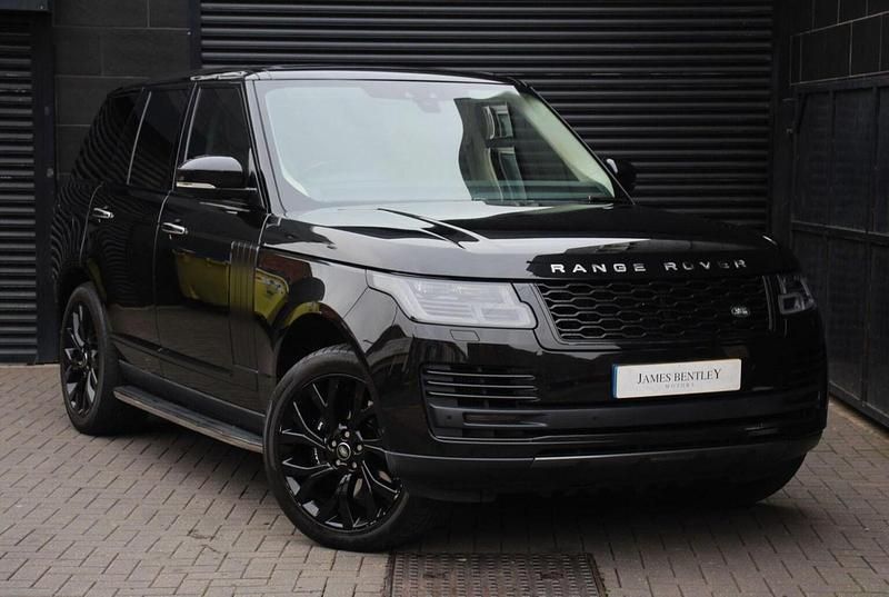 Black Used 2019 Land Rover Range Rover Vogue SE SUV | £27,990 - Image 1/4