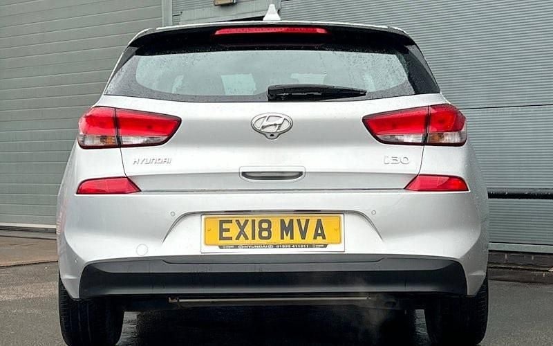 Used Hyundai i30 SE 120 HP (88 kW) 2020 Hatchback