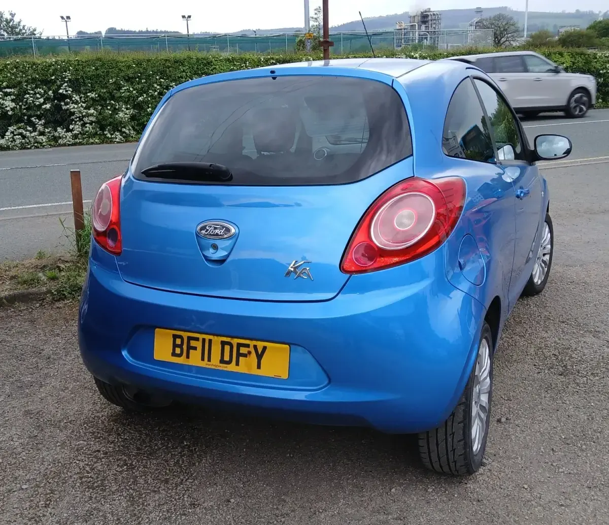 Używany Ford Ka Zetec 69 KM (50 kW) 2011 Niebieski Hatchback