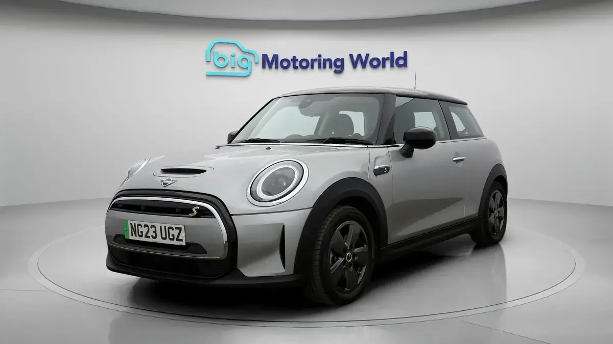 Used Mini Cooper SE Hatch 135 kW (184 HP) 2023 Hatchback