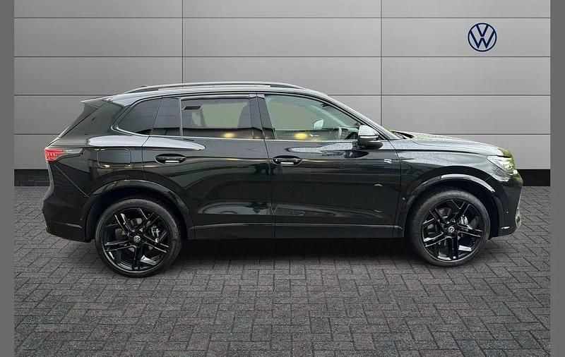 Used VW Tiguan Black Edition 265 HP (194 kW) 2025 Black SUV