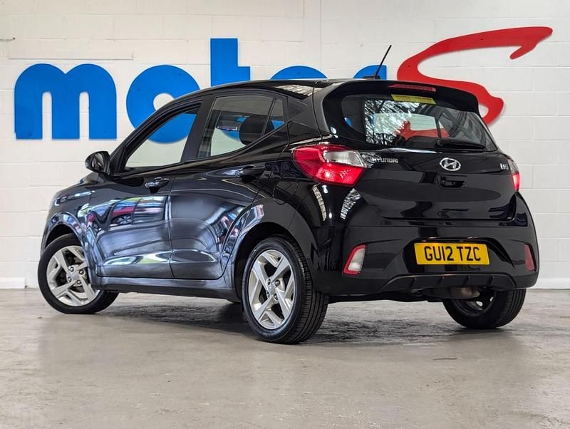 Used Hyundai i10 SE 2021 Phantom black Hatchback