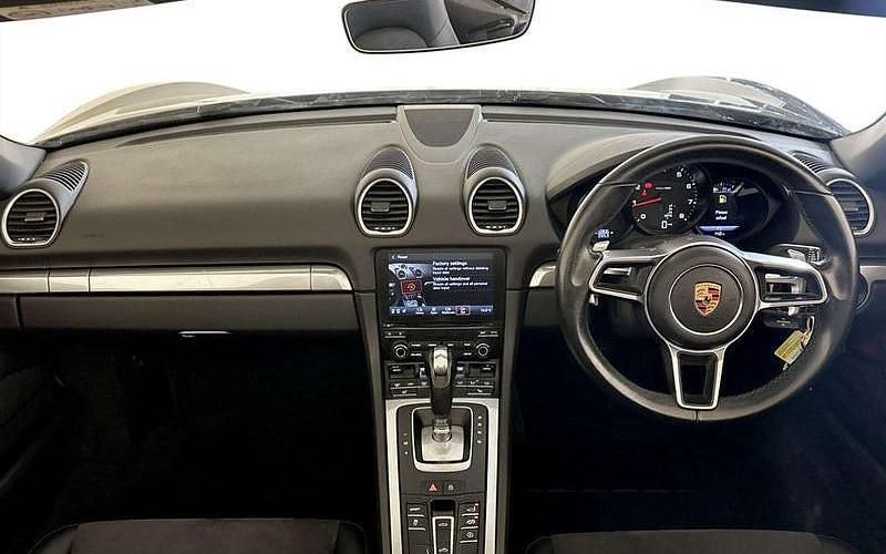 Used Porsche 718 Boxster 300 HP (220 kW) 2024 Cabriolet