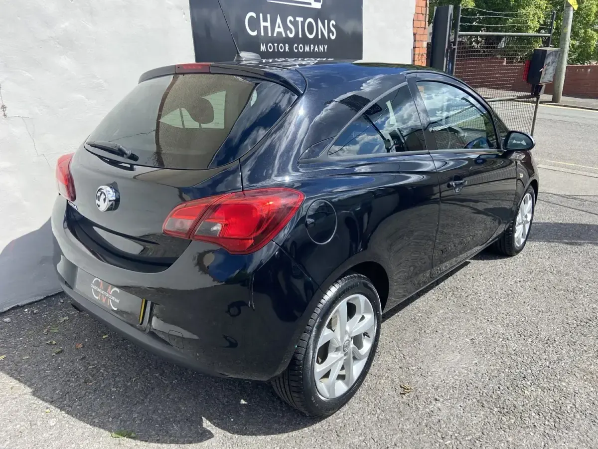 Second-hand Vauxhall Corsa Sport 90 CP (66 kW) 2019 Negru Hatchback