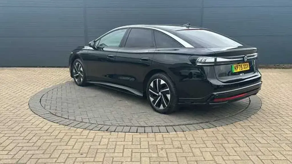 Used VW ID.7 Pro 210 kW (286 HP) 2025 Black Hatchback