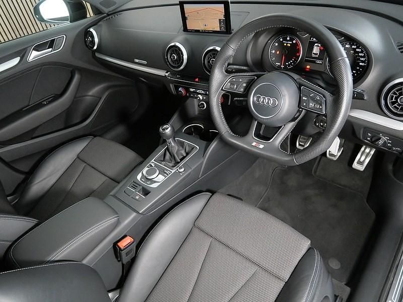 Used Audi A3 Sportback Black Edition 150 HP (110 kW) 2017 Blue Hatchback